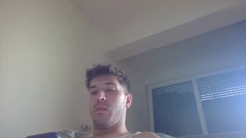 Snapshot of brii0000 chatting on January 24, 2:30 pm brii0000 online show from January 24, 2:30 pm