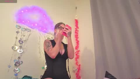 Snapshot of brilliant_barbe chatting on July 20, 11:45 am brilliant_barbe online show from July 20, 11:45 am