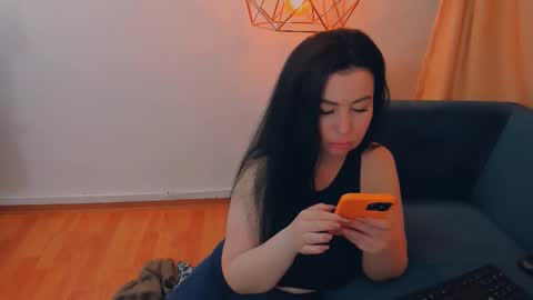 brilliantegirl_ online show from March 14, 9:59 am