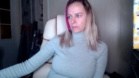 brilliantly online show from October 31, 8:04 am