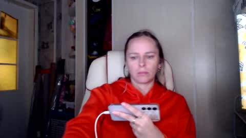 brilliantly online show from November 11, 10:26 am