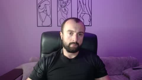 brindlefly69 online show from September 22, 11:34 am