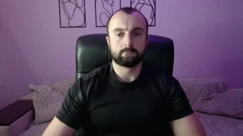 brindlefly69 online show from November 18, 11:25 am