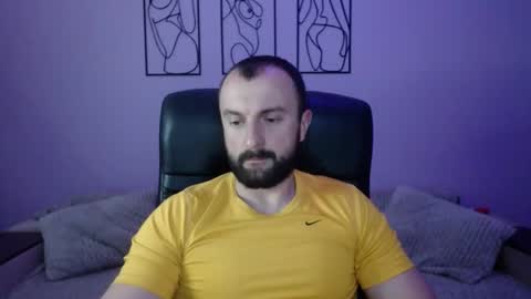 brindlefly69 online show from May 16, 10:23 am