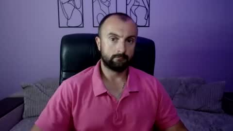 brindlefly69 online show from July 2, 10:43 am