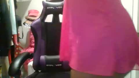 Snapshot of briny2021 chatting on February 15, 7:27 am Briny online show from February 15, 7:27 am