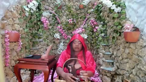 Snapshot of brionygip chatting on October 31, 2:07 pm ANGIE online show from October 31, 2:07 pm