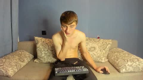 bristlebback online show from November 26, 8:43 pm