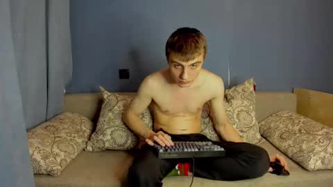 bristlebback online show from January 19, 4:33 pm