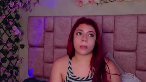 Snapshot of brit_cherry chatting on July 14, 6:29 am BRITANYN online show from July 14, 6:29 am