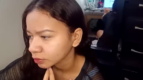 brithany online show from February 12, 3:51 pm