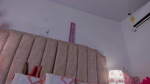 Snapshot of brithanyparker_ chatting on March 12, 8:53 am brithanyparker_ online show from March 12, 8:53 am