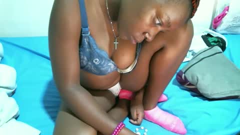 leccie online show from March 10, 11:10 pm