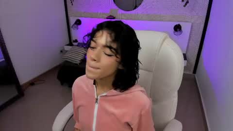 britney_collins_ online show from July 21, 12:18 pm