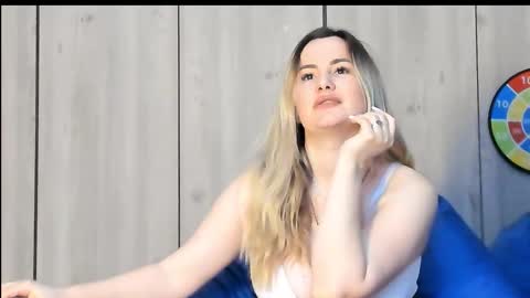 Snapshot of britney_night chatting on January 31, 7:11 pm Betty Lara-real name online show from January 31, 7:11 pm