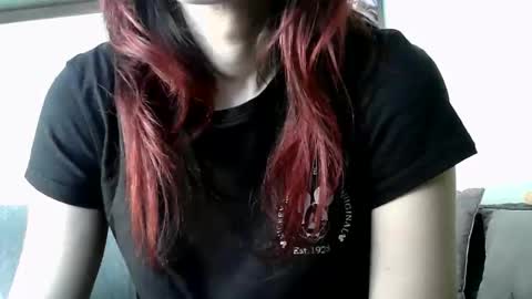 Snapshot of britneyamy chatting on March 2, 8:43 am Britney online show from March 2, 8:43 am