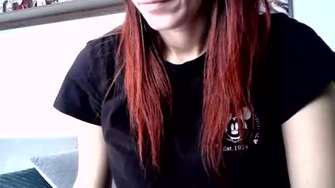 Snapshot of britneyamy chatting on March 3, 9:26 am Britney online show from March 3, 9:26 am