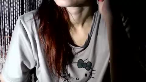 Snapshot of britneyamy chatting on April 1, 9:34 pm Britney online show from April 1, 9:34 pm