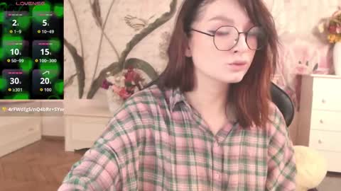 britneybarker online show from October 31, 3:40 am