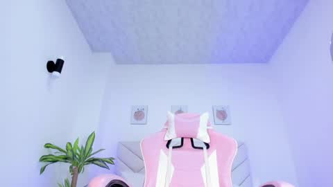   online show from January 21, 2:05 pm