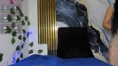 brittanyy20 online show from November 18, 9:58 am