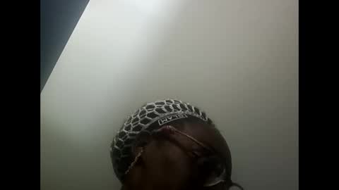 Chocolate Princess  online show from March 25, 4:07 am