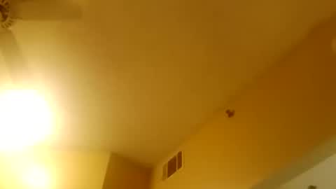 Snapshot of brittbratt816 chatting on December 23, 11:17 pm Brittney online show from December 23, 11:17 pm