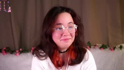 Lina online show from February 12, 11:16 am