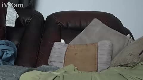 Snapshot of broadchatib chatting on December 22, 8:33 am broadchatib online show from December 22, 8:33 am