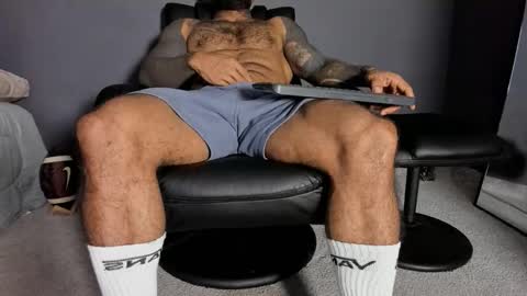 Snapshot of brockhurn_ chatting on February 23, 12:09 am brockhurn_ online show from February 23, 12:09 am