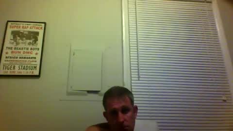 Snapshot of brodyb545755 chatting on November 7, 10:21 pm brodyb545755 online show from November 7, 10:21 pm