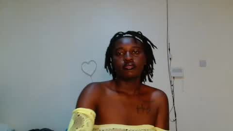 broken_haloo online show from March 18, 3:20 am