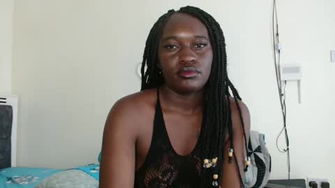 broken_haloo online show from May 9, 7:24 am
