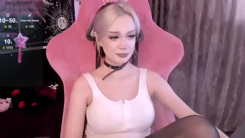 Snapshot of broodmommyy3 chatting on October 10, 11:09 am Martha online show from October 10, 11:09 am