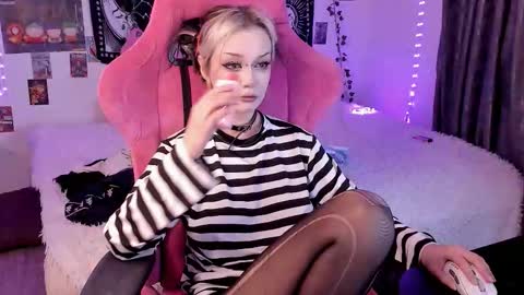 Martha online show from November 16, 10:32 am