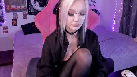 Martha online show from December 5, 12:47 pm