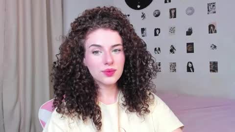 Snapshot of brookchills chatting on September 13, 7:08 am Brook Help me collect 100 reactions online show from September 13, 7:08 am