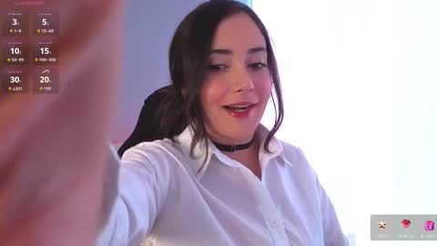 Brooke Miller online show from December 2, 5:30 pm