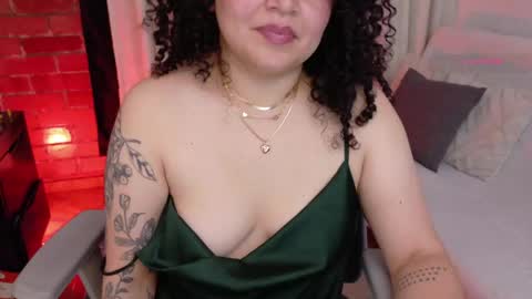 Miss online show from May 27, 1:57 am
