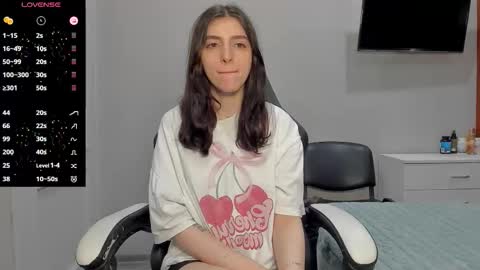 broosnica1 online show from October 15, 10:26 am