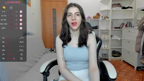 broosnica1 online show from May 2, 8:30 am
