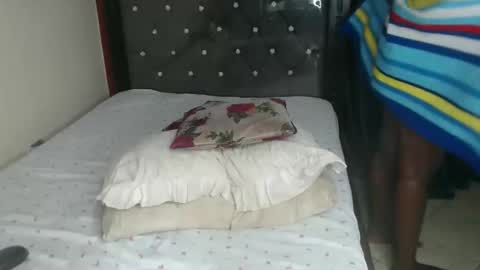 Brownie online show from October 17, 7:00 am