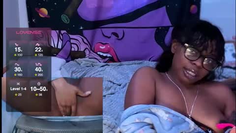 Snapshot of browneyedxbhab chatting on February 7, 6:00 pm browneyedxbhab online show from February 7, 6:00 pm