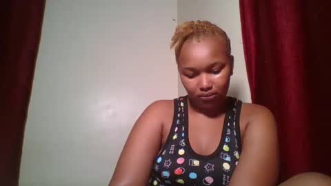 Snapshot of browny_candyz chatting on December 14, 3:07 am Tracy online show from December 14, 3:07 am