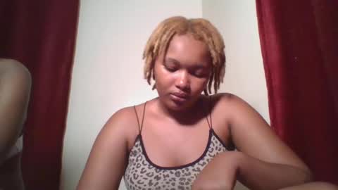 Snapshot of browny_candyz chatting on December 23, 3:12 pm Tracy online show from December 23, 3:12 pm