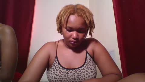 Snapshot of browny_candyz chatting on December 24, 6:44 am Tracy online show from December 24, 6:44 am