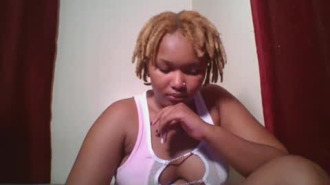Snapshot of browny_candyz chatting on December 29, 4:08 pm Tracy online show from December 29, 4:08 pm
