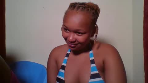 Snapshot of browny_candyz chatting on January 14, 12:14 pm Tracy online show from January 14, 12:14 pm