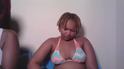 Snapshot of browny_candyz chatting on January 23, 12:19 pm Tracy online show from January 23, 12:19 pm