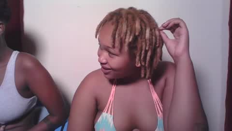 Snapshot of browny_candyz chatting on January 24, 11:37 am Tracy online show from January 24, 11:37 am